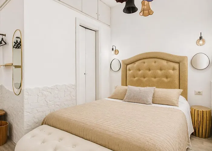 Guest house Mini Loft Capocci - Old Rome